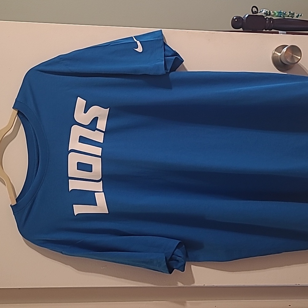 Nike Detroit Lions Tee -NWT